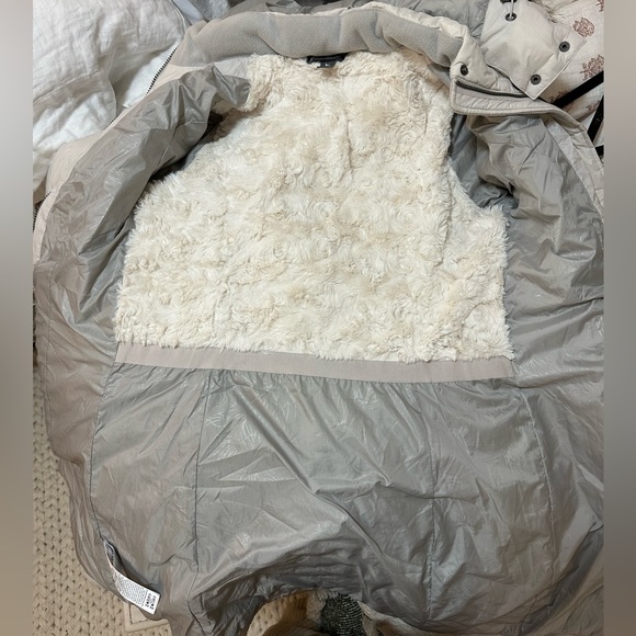 Eddie Bauer 2019 Alpendown Parka White Long Hooded Women's Size Small - Picture 10 of 16